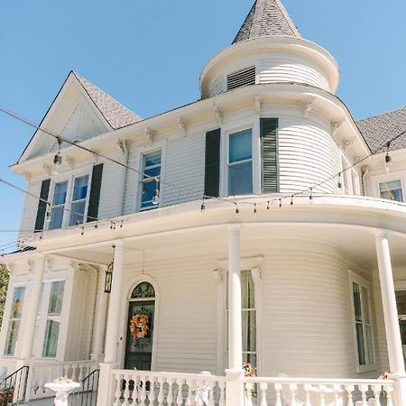 Stanley House Inn Мариетта Экстерьер фото