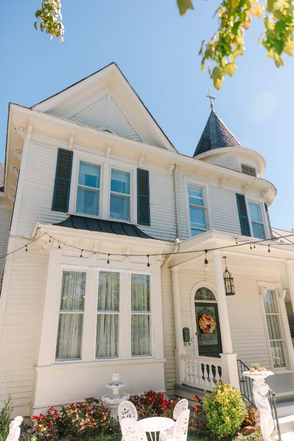 Stanley House Inn Мариетта Экстерьер фото